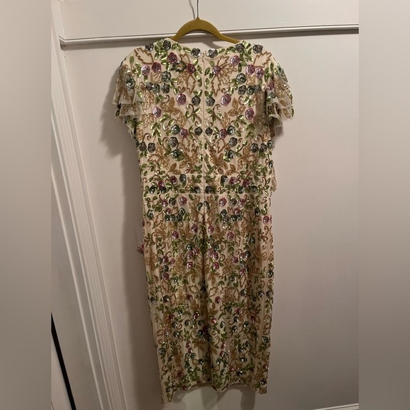 Mac Duggal Beige Floral Embellished Flutter Cap Sleeve Size 16 NWT. - Picture 15 of 16